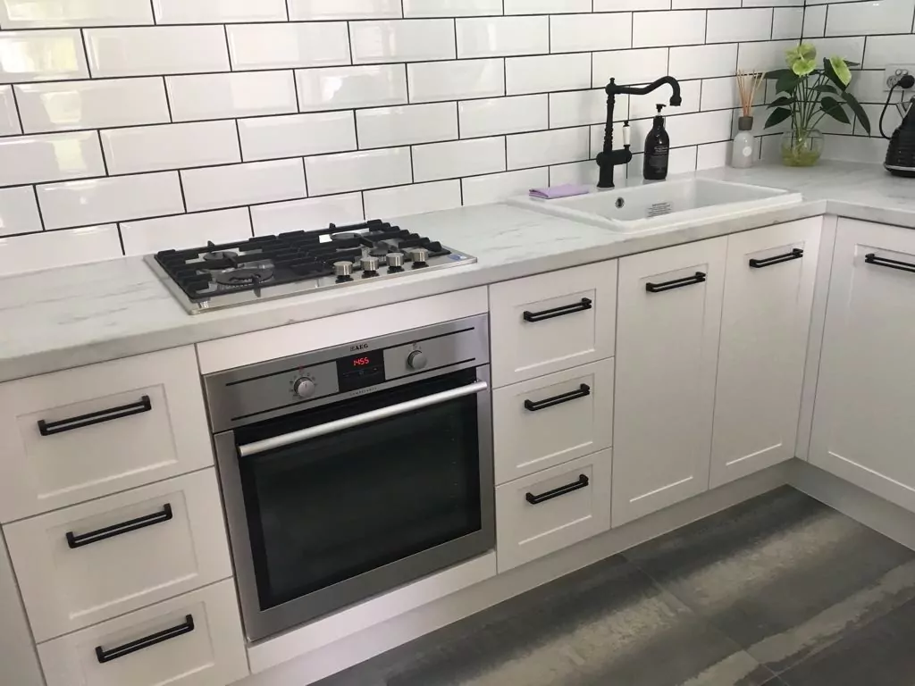 Small Shaker Style Kitchen Small Shaker Style Kitchen